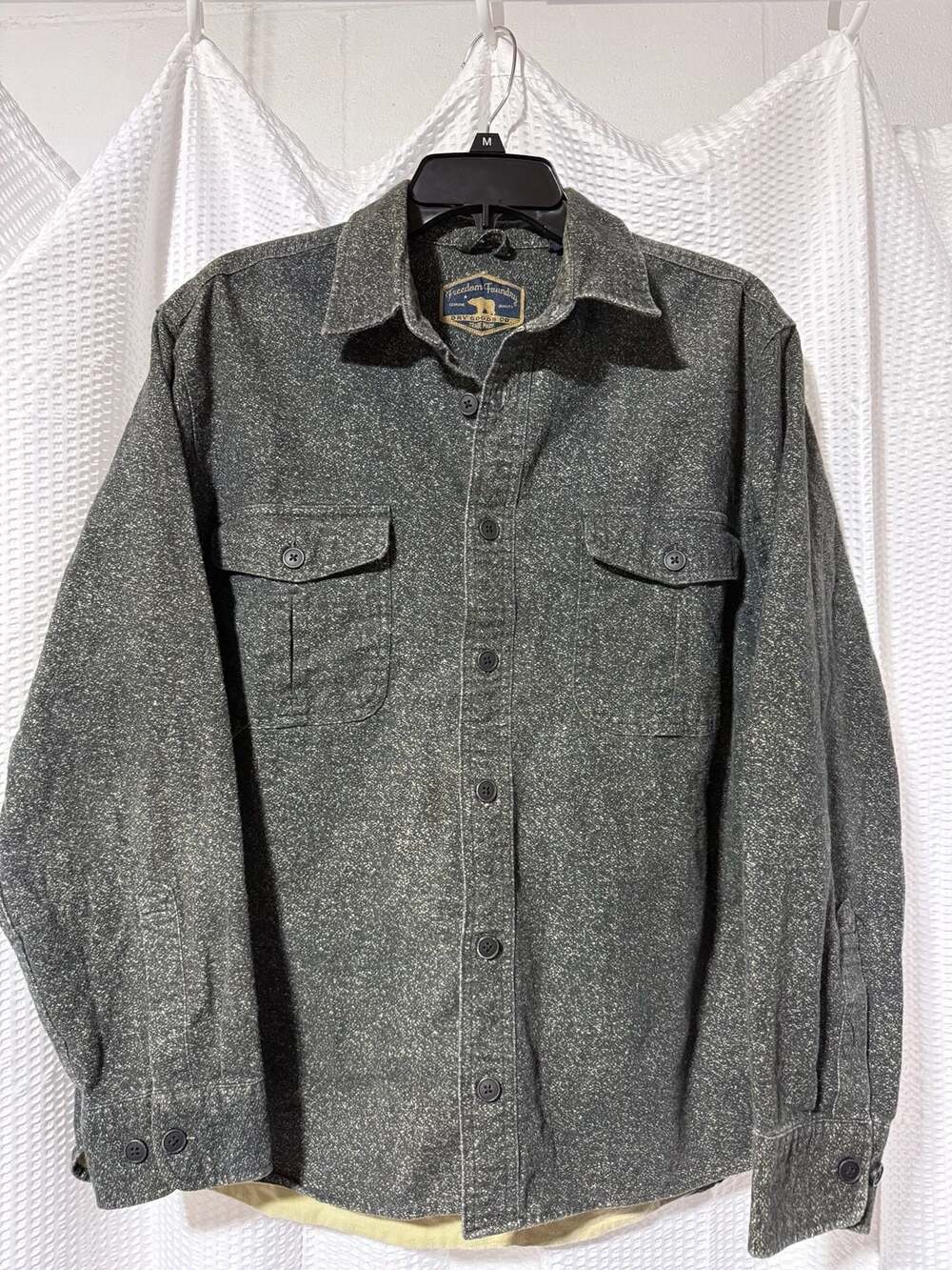 Freedom Foundry Size L Button-Down Shirt